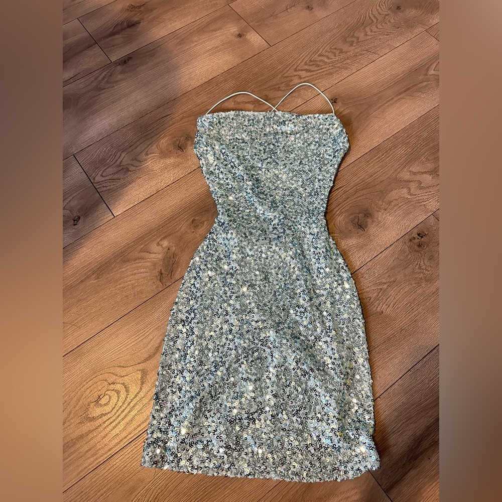 cequine light blue dress